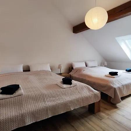 Stilvolle Zwei Etagenwohnung, Parkplatz Gröbenzell