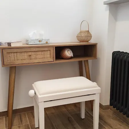 Apartment Stilvolle Zwei Etagenwohnung, Parkplatz Gröbenzell