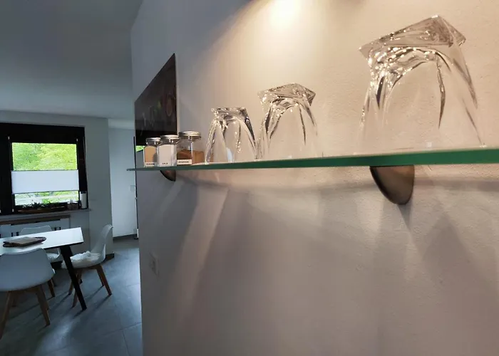 Stilvolle Zwei Etagenwohnung, Parkplatz Appartement Gröbenzell
