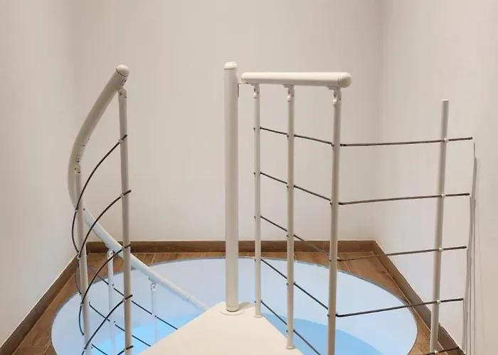 Appartement Stilvolle Zwei Etagenwohnung, Parkplatz *