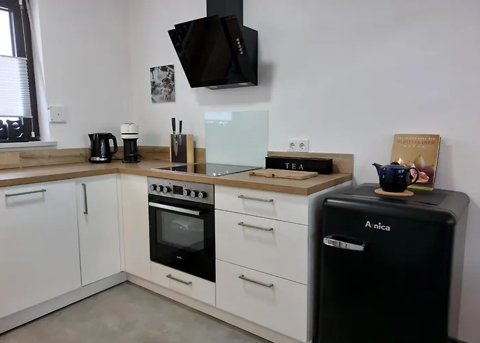 Stilvolle Zwei Etagenwohnung, Parkplatz * Gröbenzell
