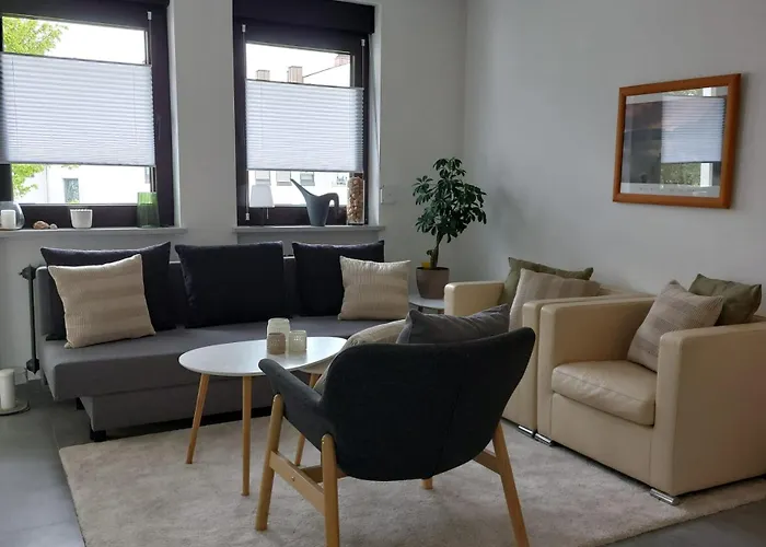 Stilvolle Zwei Etagenwohnung, Parkplatz *